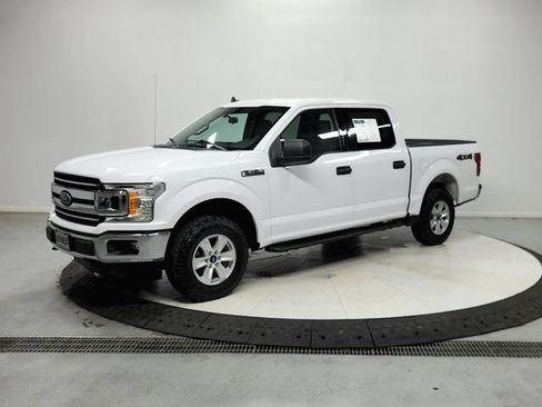 Used 2019 Ford F150 XLT w/ Trailer Tow Package AWD/4WD image 4