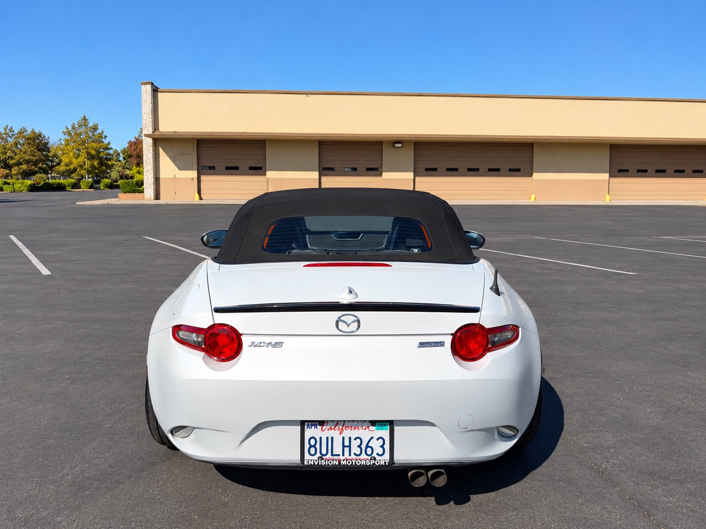 Used 2016 MAZDA MX-5 Miata Club RWD image 6