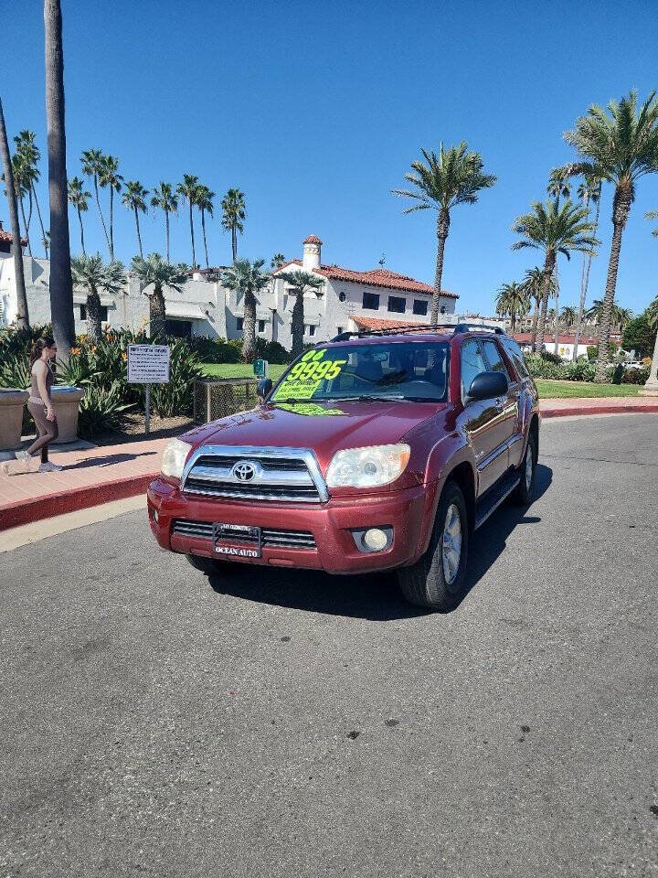 Used 2006 Toyota 4Runner SR5 AWD/4WD image 3