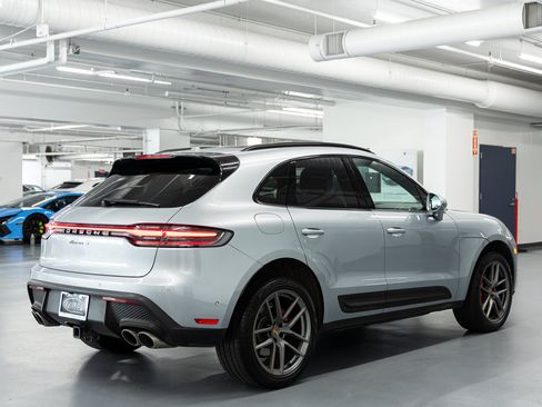 Used 2022 Porsche Macan S w/ Premium Package Plus AWD/4WD image 6