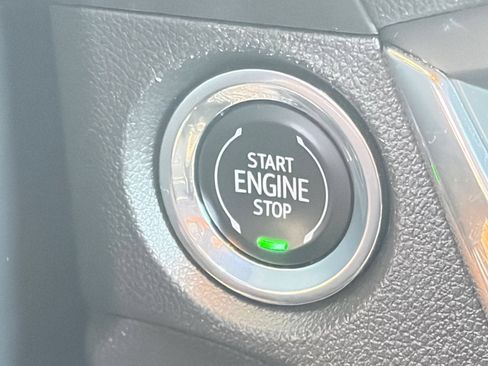 Used 2025 Buick Encore GX Preferred FWD image 16