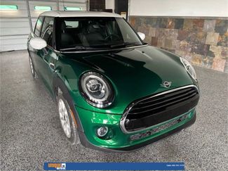Used 2020 MINI Cooper 4-Door Hardtop image 1