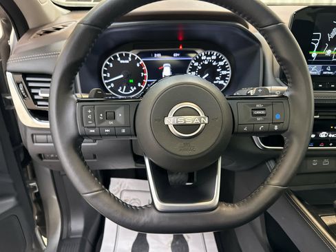 Certified 2022 Nissan Rogue SL w/ SL Premium Package image 13