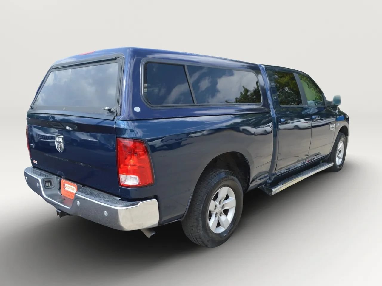 Used 2020 RAM 1500 Classic SLT w/ Luxury Group RWD image 6