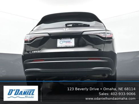 Used 2024 Honda HR-V LX image 11