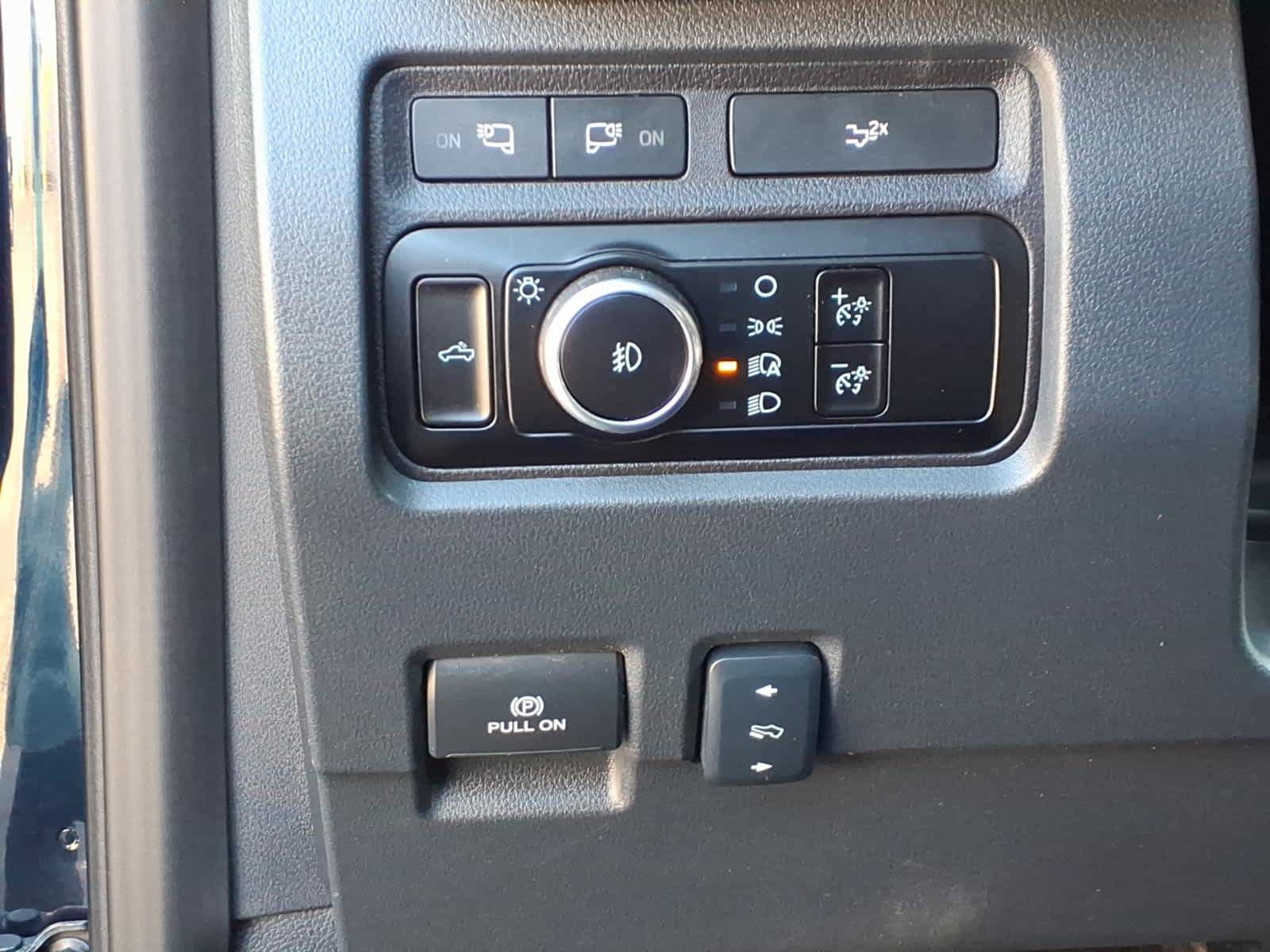 Used 2024 Ford F250 Lariat AWD/4WD image 13