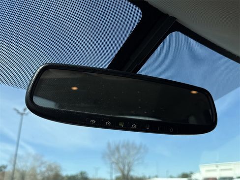 Used 2017 Nissan Pathfinder SL w/ SL Tech Package image 22