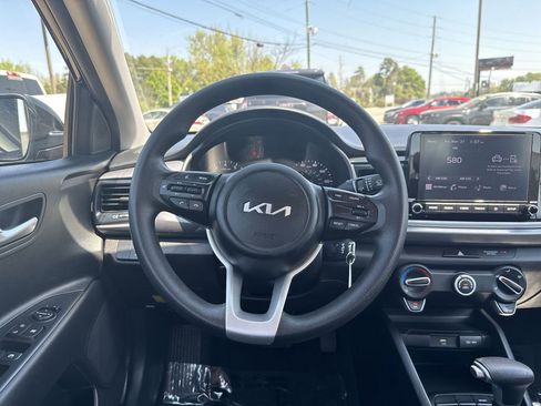 Used 2023 Kia Rio S image 13