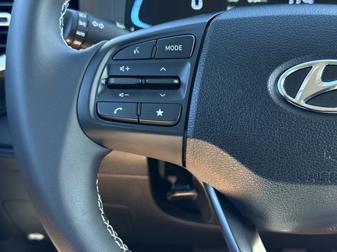 New 2026 Hyundai Venue SEL image 6