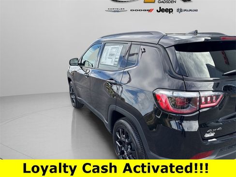 New 2026 Jeep Compass Latitude image 5