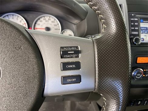 Used 2021 Nissan Frontier PRO-4X w/ Pro-4x Utility Package image 19