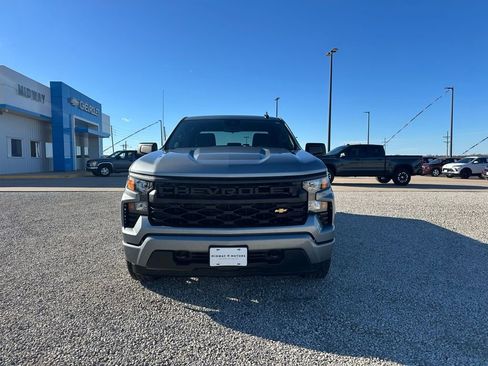 Used 2023 Chevrolet Silverado 1500 Custom image 9