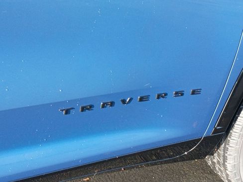New 2026 Chevrolet Traverse RS image 19