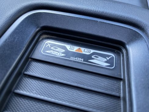 Used 2020 Chevrolet Tahoe Premier image 37