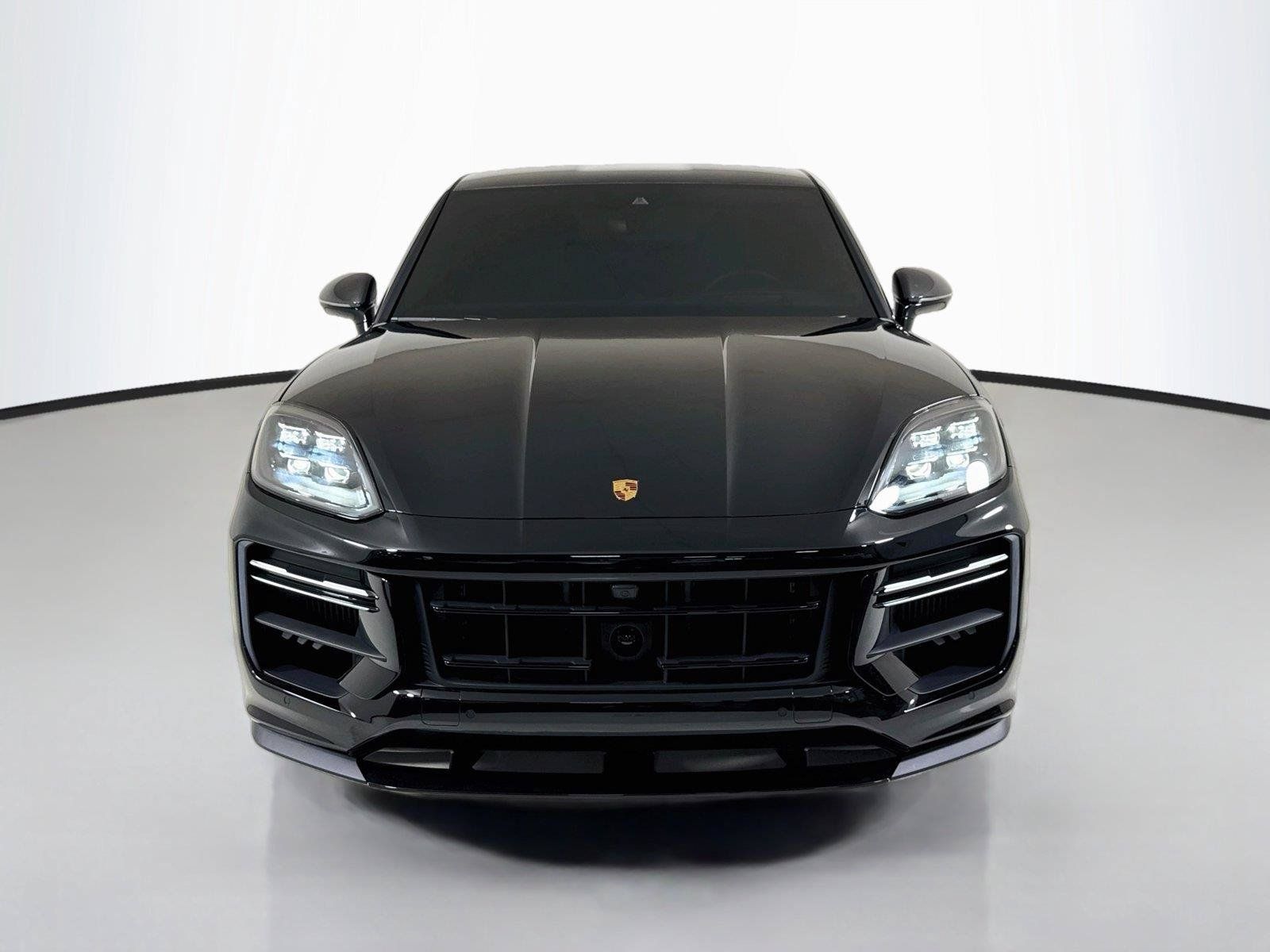 Used 2025 Porsche Cayenne Turbo GT AWD/4WD image 11