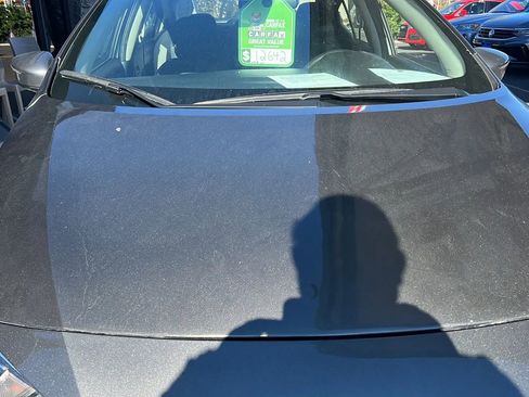 Used 2021 Nissan Versa SV image 13