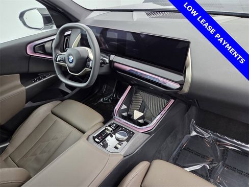Certified 2025 BMW X3 xDrive30i w/ Convenience Package image 18