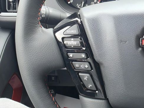 New 2026 Nissan Frontier PRO-4X w/ Pro-4x Convenience Package image 22