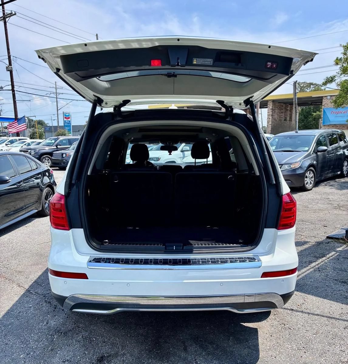 Used 2016 Mercedes-Benz GL 450 4MATIC image 11