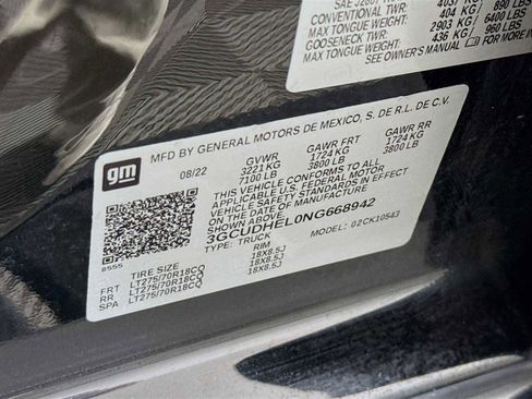 Used 2022 Chevrolet Silverado 1500 ZR2 image 31