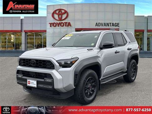 Certified 2025 Toyota 4Runner TRD Off-Road Premium image 4