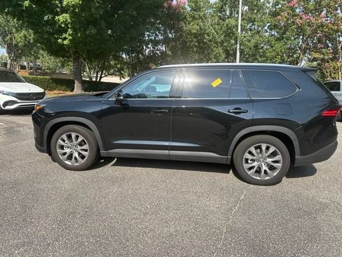 Used 2025 Toyota Grand Highlander AWD Hybrid image 8