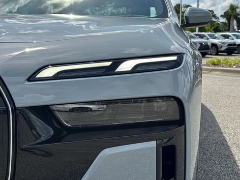 New 2025 BMW 750e xDrive AWD/4WD image 10