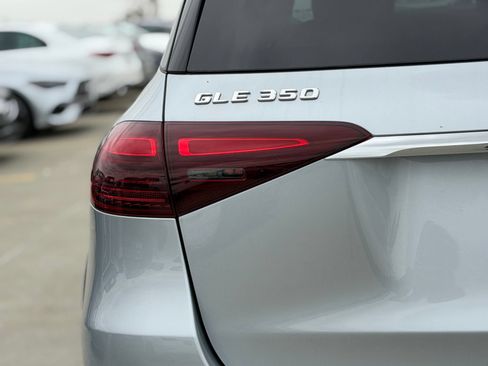 New 2026 Mercedes-Benz GLE 350 4MATIC image 11