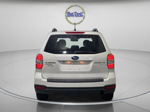 Used 2015 Subaru Forester 2.5i Premium w/ All-Weather Package AWD/4WD image 4