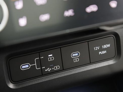 New 2026 Hyundai Tucson Limited image 30