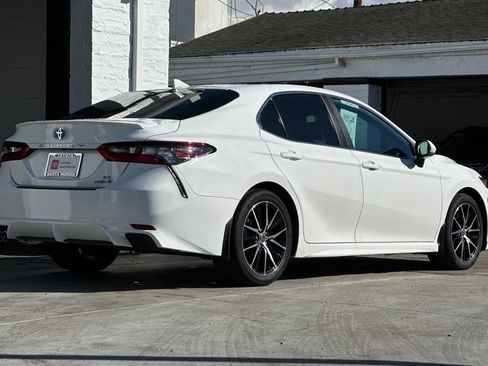 Certified 2023 Toyota Camry SE image 4