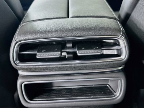 New 2026 Genesis GV80 2.5T Advanced AWD/4WD image 18