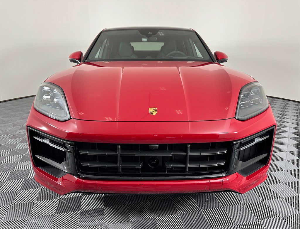 Used 2026 Porsche Cayenne GTS AWD/4WD image 8