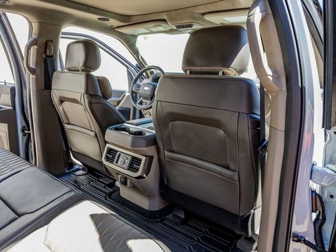 Used 2026 Ford F450 Platinum w/ Platinum Plus Package image 33