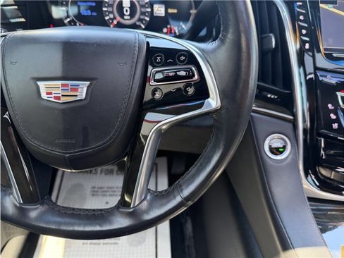 Used 2017 Cadillac Escalade Platinum RWD image 43