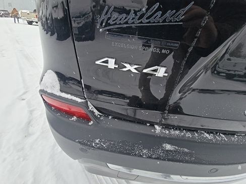 Used 2019 Jeep Cherokee Limited image 14