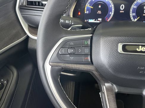 New 2026 Jeep Grand Cherokee L 4WD image 29
