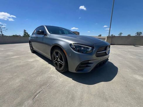 Used 2022 Mercedes-Benz E 350 Sedan image 15
