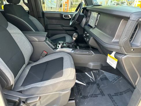New 2026 Ford Bronco Big Bend AWD/4WD image 14