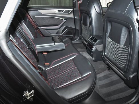 Used 2023 Audi RS 7 Sportback w/ Black Optic Package image 72