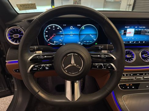 Used 2023 Mercedes-Benz E 450 Cabriolet image 14