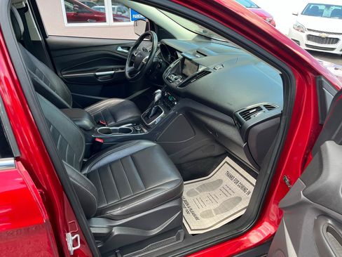 Used 2014 Ford Escape Titanium AWD/4WD image 30