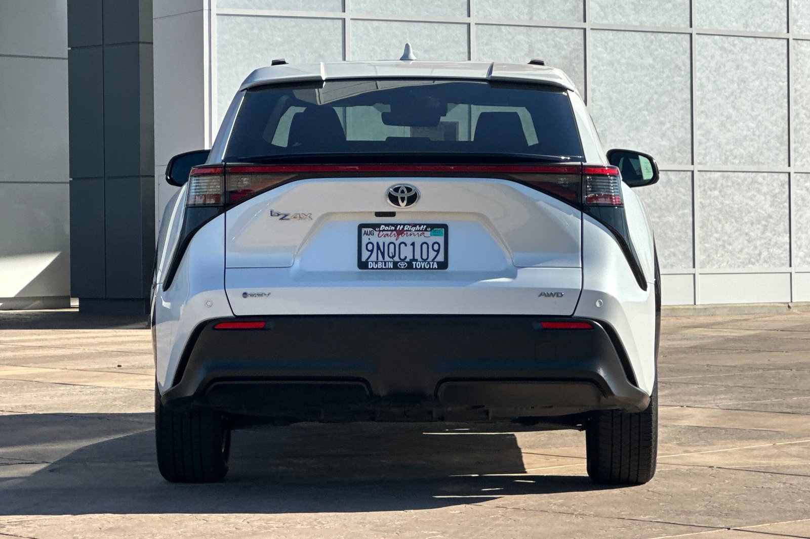 Used 2024 Toyota bZ4X AWD w/ Weather Package image 5