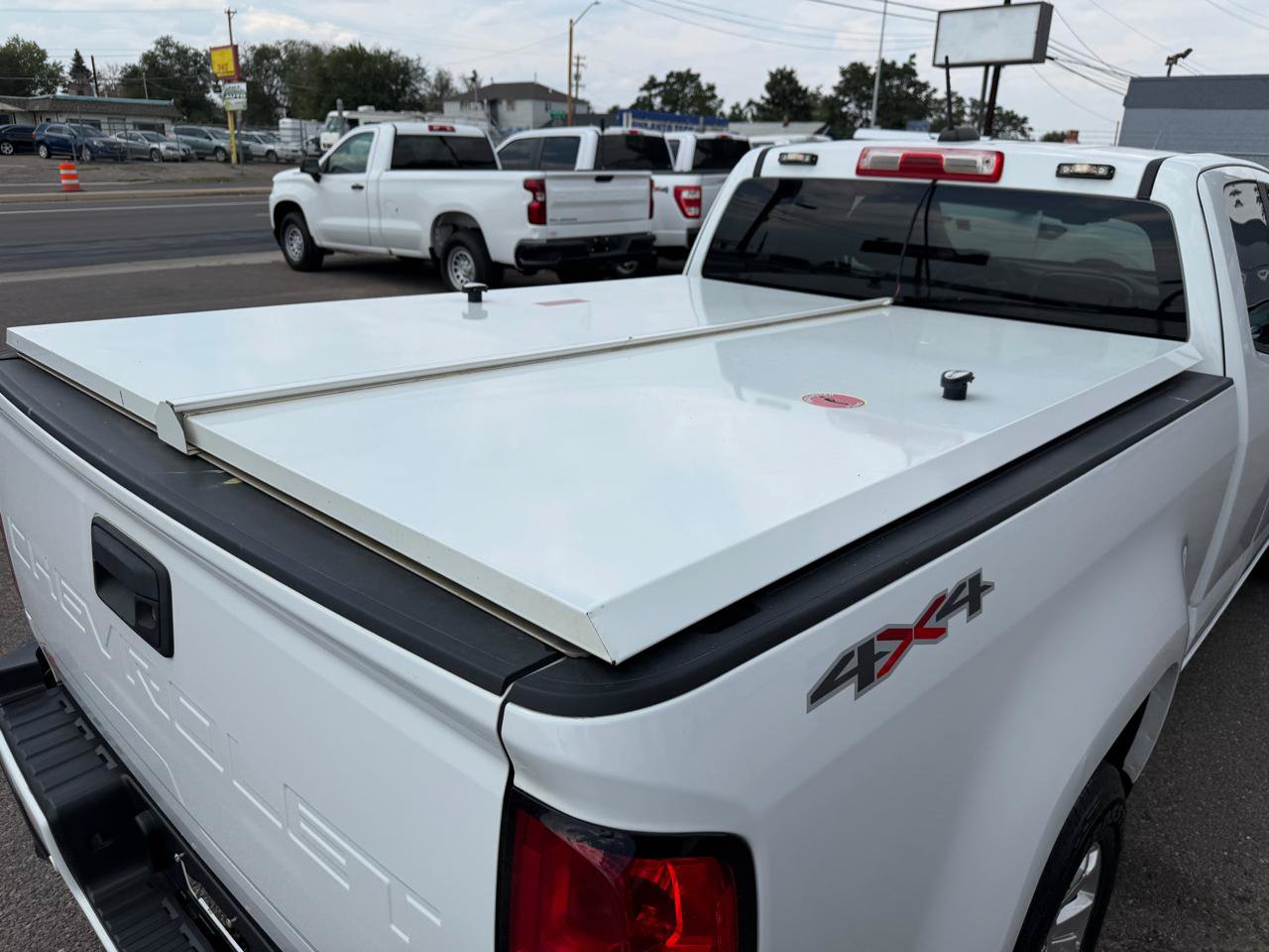 Used 2021 Chevrolet Colorado LT w/ Fleet Safety Package AWD/4WD image 29