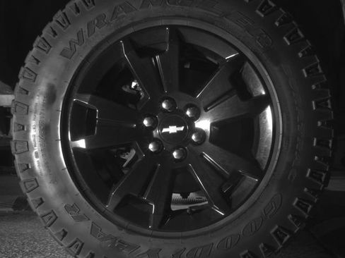 Used 2022 Chevrolet Colorado ZR2 w/ ZR2 Midnight Special Edition AWD/4WD image 9