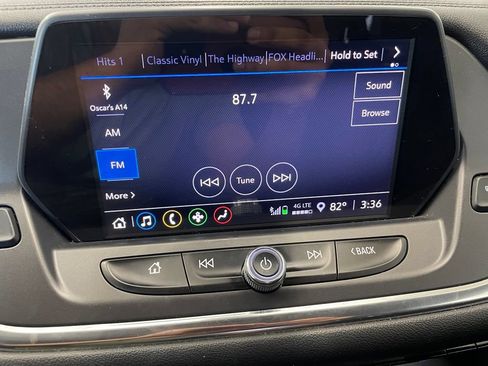 Used 2021 Chevrolet Blazer LT FWD image 15
