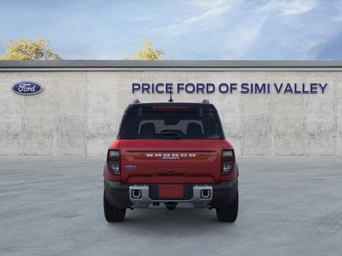 Used 2025 Ford Bronco Sport Outer Banks w/ Sasquatch Outer Banks Package AWD/4WD image 5