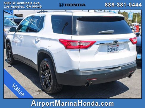 Used 2018 Chevrolet Traverse LT w/ LPO, Black Accent Package AWD/4WD image 6
