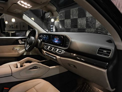 Used 2020 Mercedes-Benz GLE 350 w/ Parking Assist Package image 14