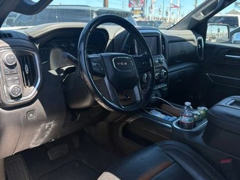 Used 2021 GMC Sierra 1500 AT4 w/ AT4 Premium Package AWD/4WD image 5